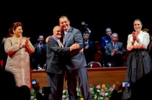 Imagem da notícia - José Melo assume o Governo do Amazonas assegurando continuidade