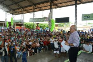 Imagem da notícia - Banco do Povo inicia operações com lançamento em Manicoré pelo governador José Melo