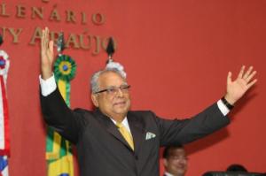 Imagem da notícia - Amazonino Mendes assume o Governo do Amazonas
