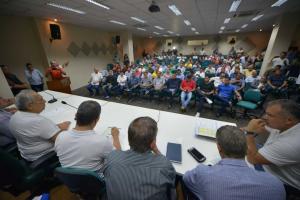 Imagem da notícia - Governador Amazonino Mendes reúne prefeitos e discute melhorias para o interior do Amazonas