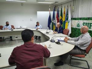 Imagem da notícia - Governo do Estado e Suframa articulam parceria para beneficiar prefeituras do interior