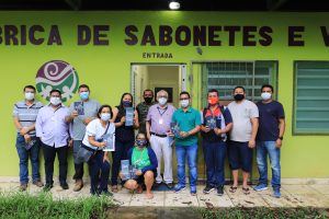 Imagem da notícia - Ciama define apoio técnico à Avive para reativar fábrica de sabonetes e essências em Silves