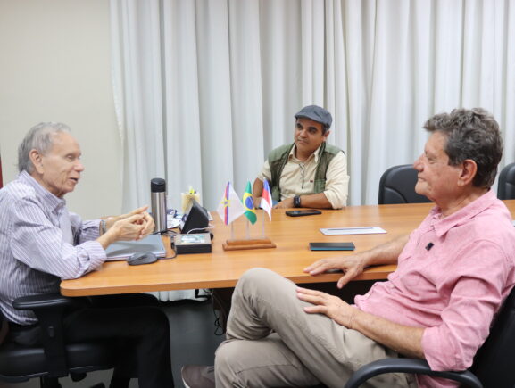 Ciama recebe visita do prefeito de Presidente Figueiredo