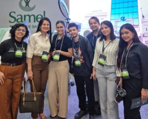 Imagem da notícia - Aprendizes e estagiários da Ciama vivenciam inovação e indústria 4.0 na EXPOPIM