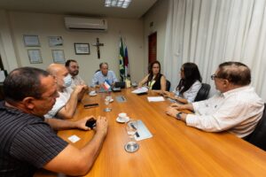 Ciama recebe prefeito de Boca do Acre para tratar de atualizações no projeto de abastecim…